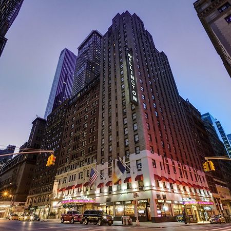 Wellington Hotel New York Bagian luar foto