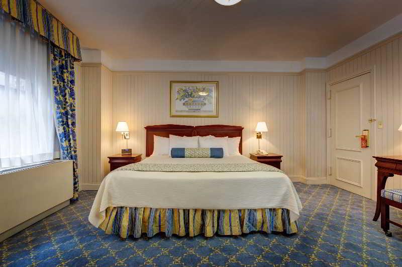 Wellington Hotel New York Bagian luar foto