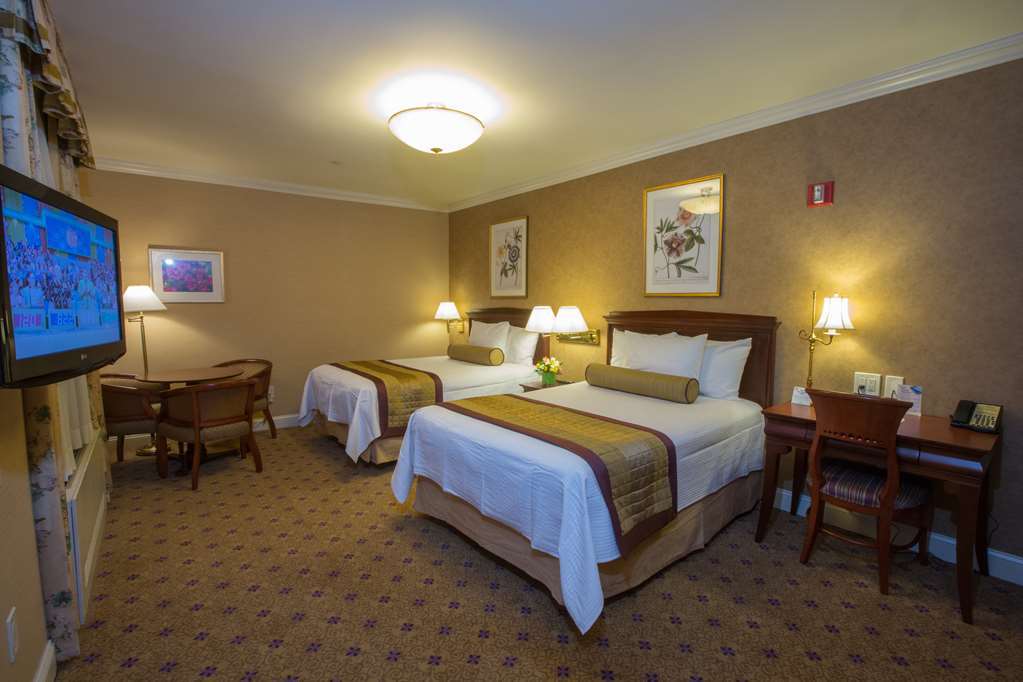 Wellington Hotel New York Bagian luar foto